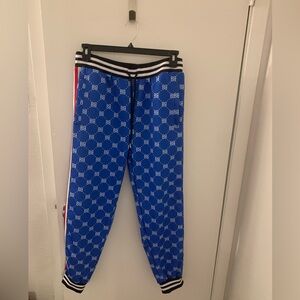 Men’s sweatpants casual size large in almost brand new condition